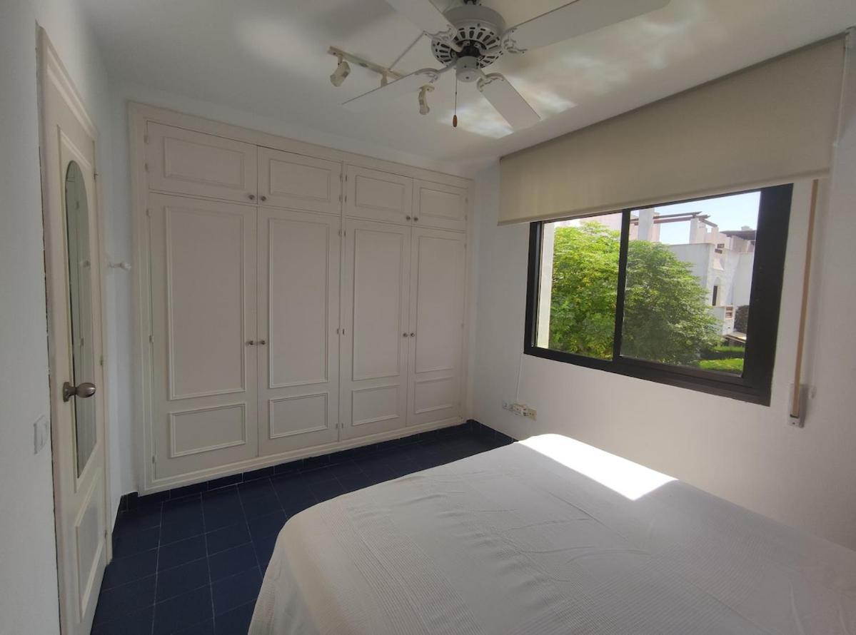 Ferienhaus Adosada A Dos Pasos De La Playa En